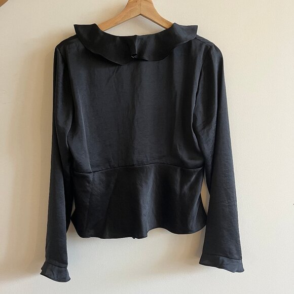 Aritzia Wilfred Frenchy Satin Blouse - Picture 2 of 4